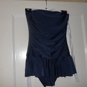 NWOT Navy and white one piece swimsuit with ruffle
